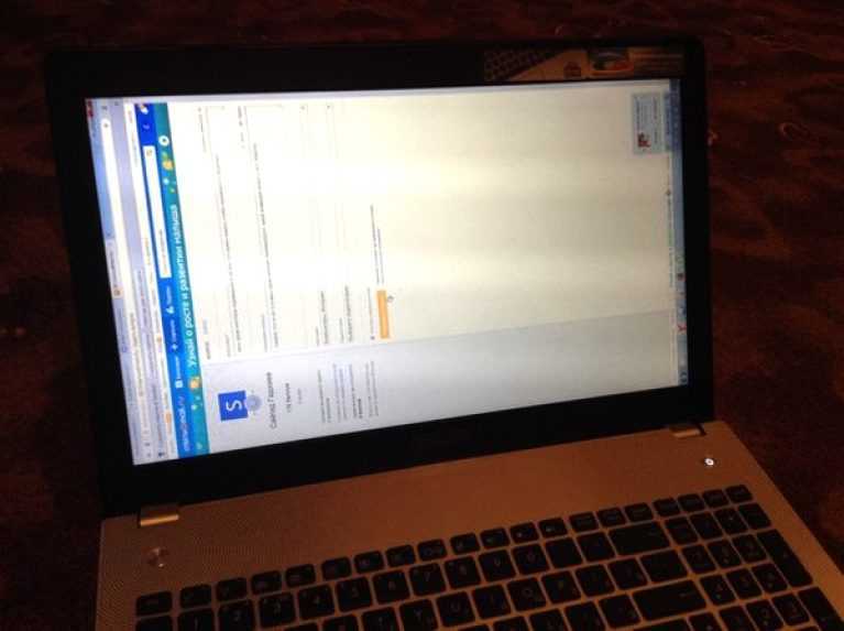 Как перевернуть экран на ноутбуке — простые способы
